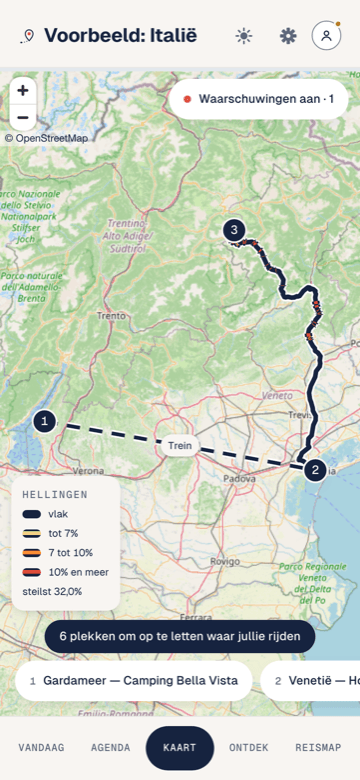 FamAway map screen with numbered stays and the route drawn between them